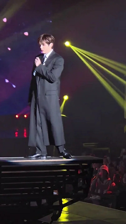 The most beloved wallpaper among Kang Daniel's fans