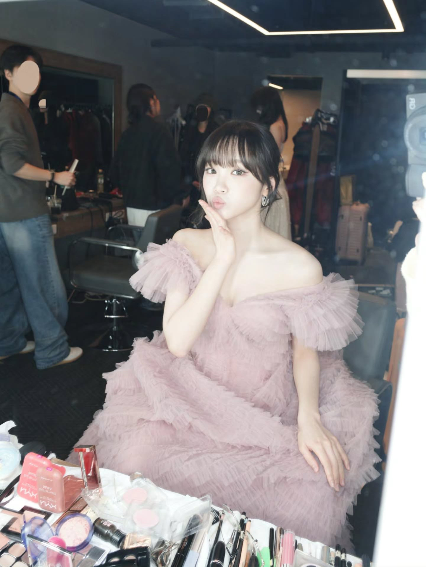 Recent activity shot of Kim Chaewon (LE SSERAFIM)