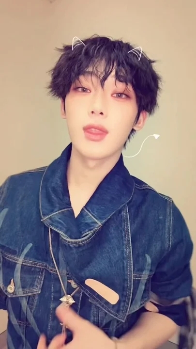 선우 (ENHYPEN) 최근 활동샷