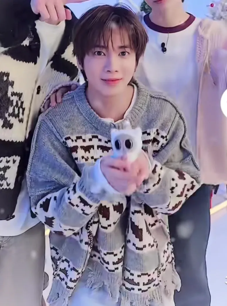 Recent activity shot of Taehyun (TOMORROW X TOGETHER)