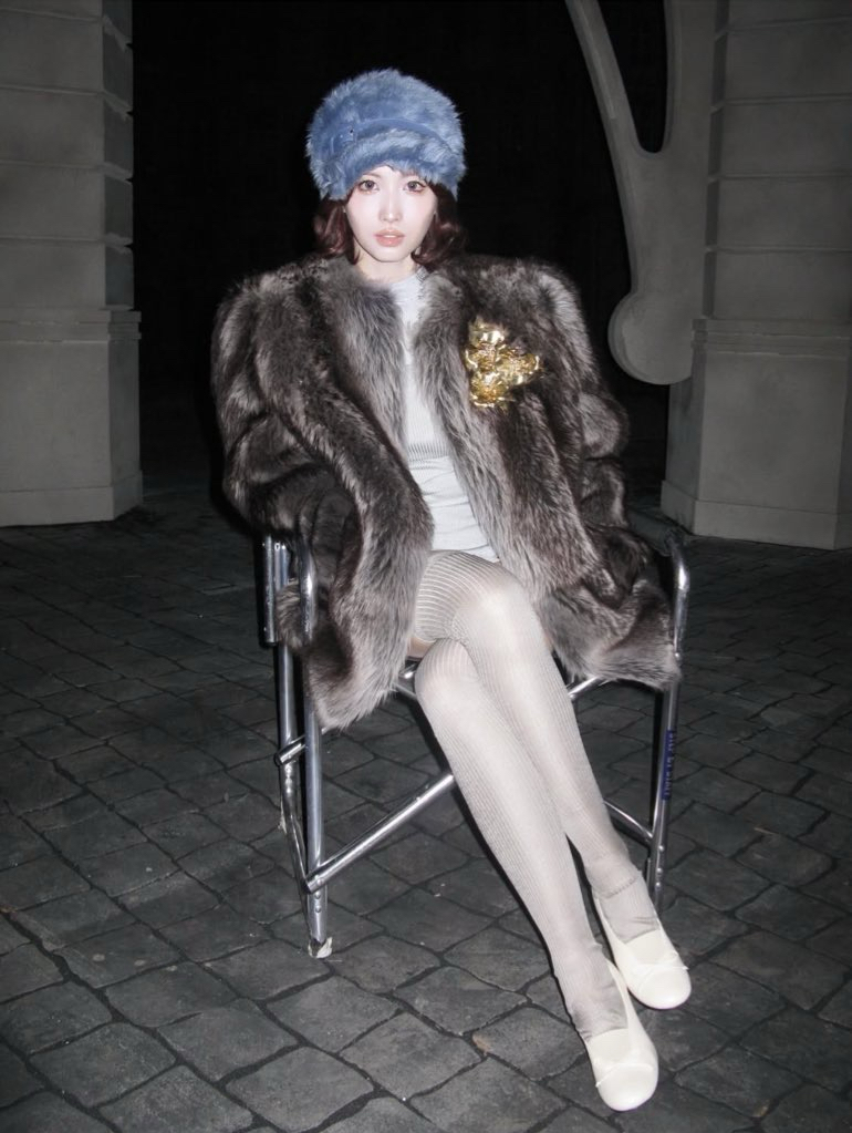 Latest photo of Momo (TWICE)