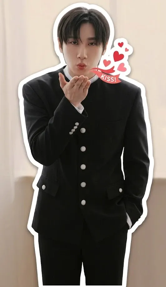 Recent activity shot of I.M (MONSTA X)