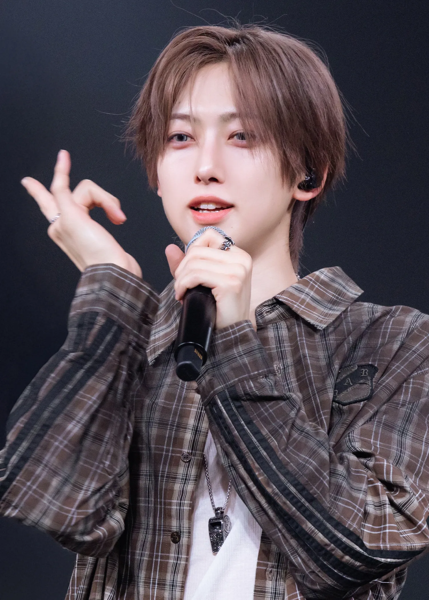 Behind-the-scenes cut of Fuma (&TEAM)