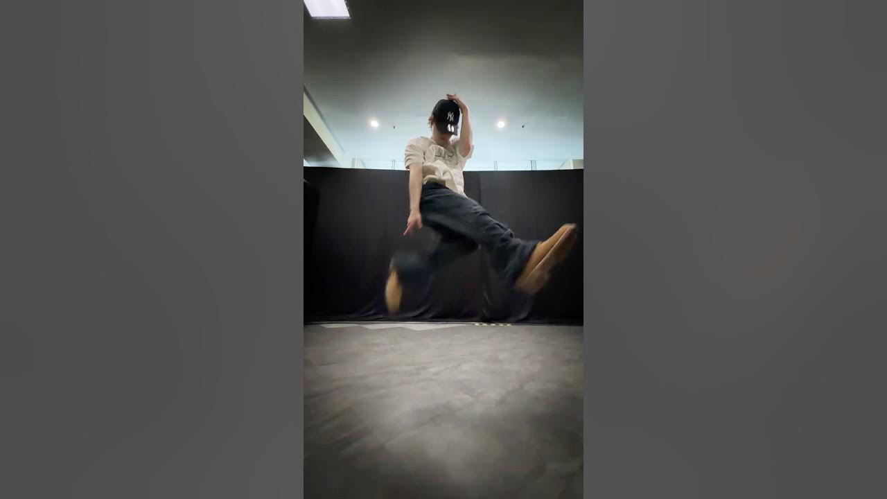 Recent activity shot of Dino (SEVENTEEN)