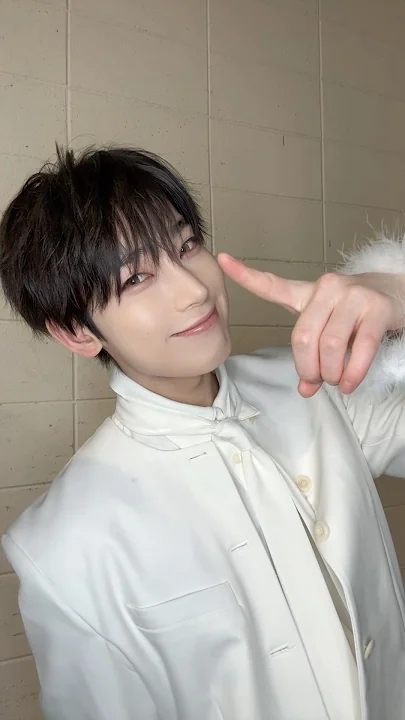 선우 (ENHYPEN)의 비하인드 컷