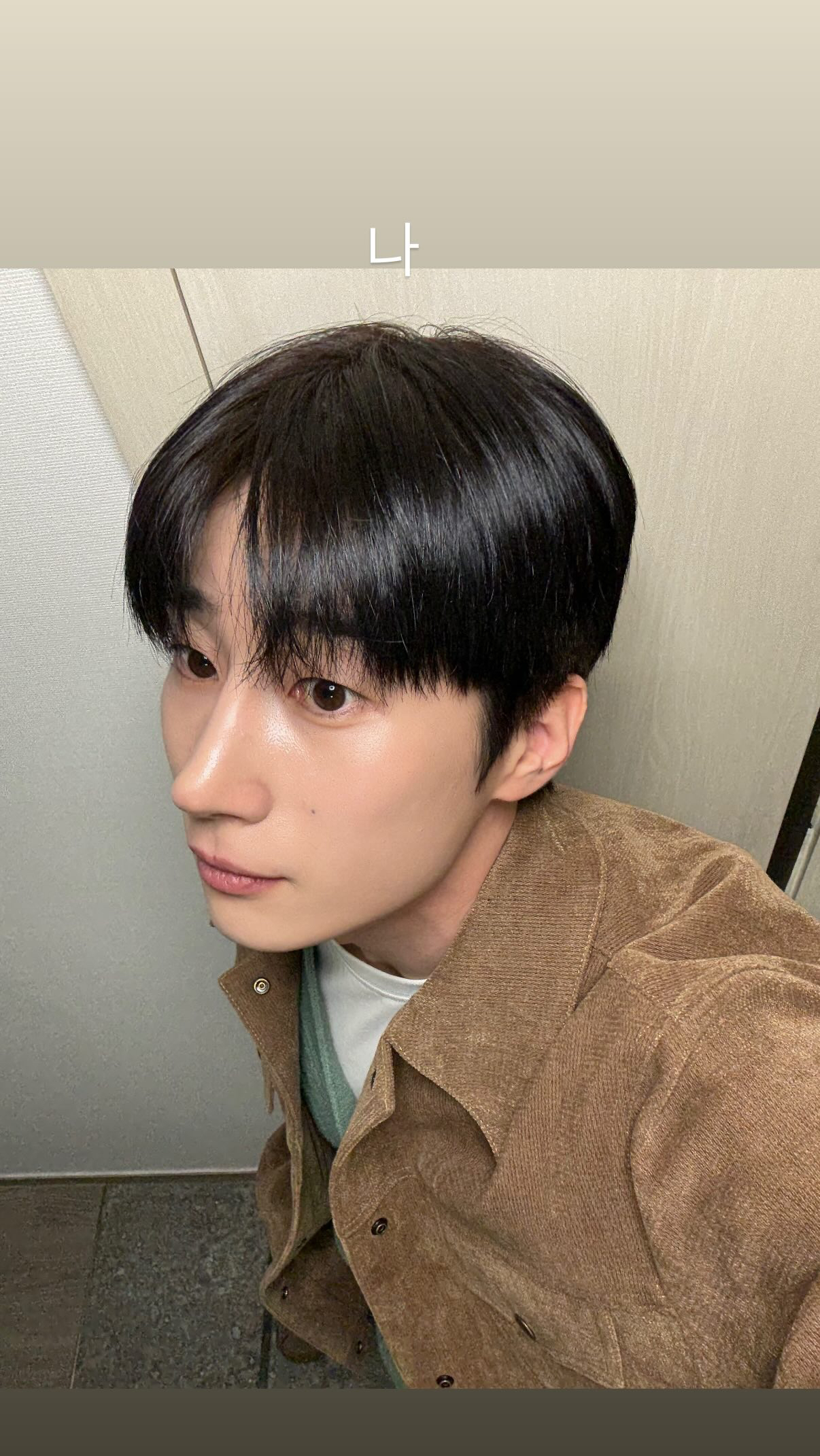 Behind-the-scenes cut of Han Seungwoo