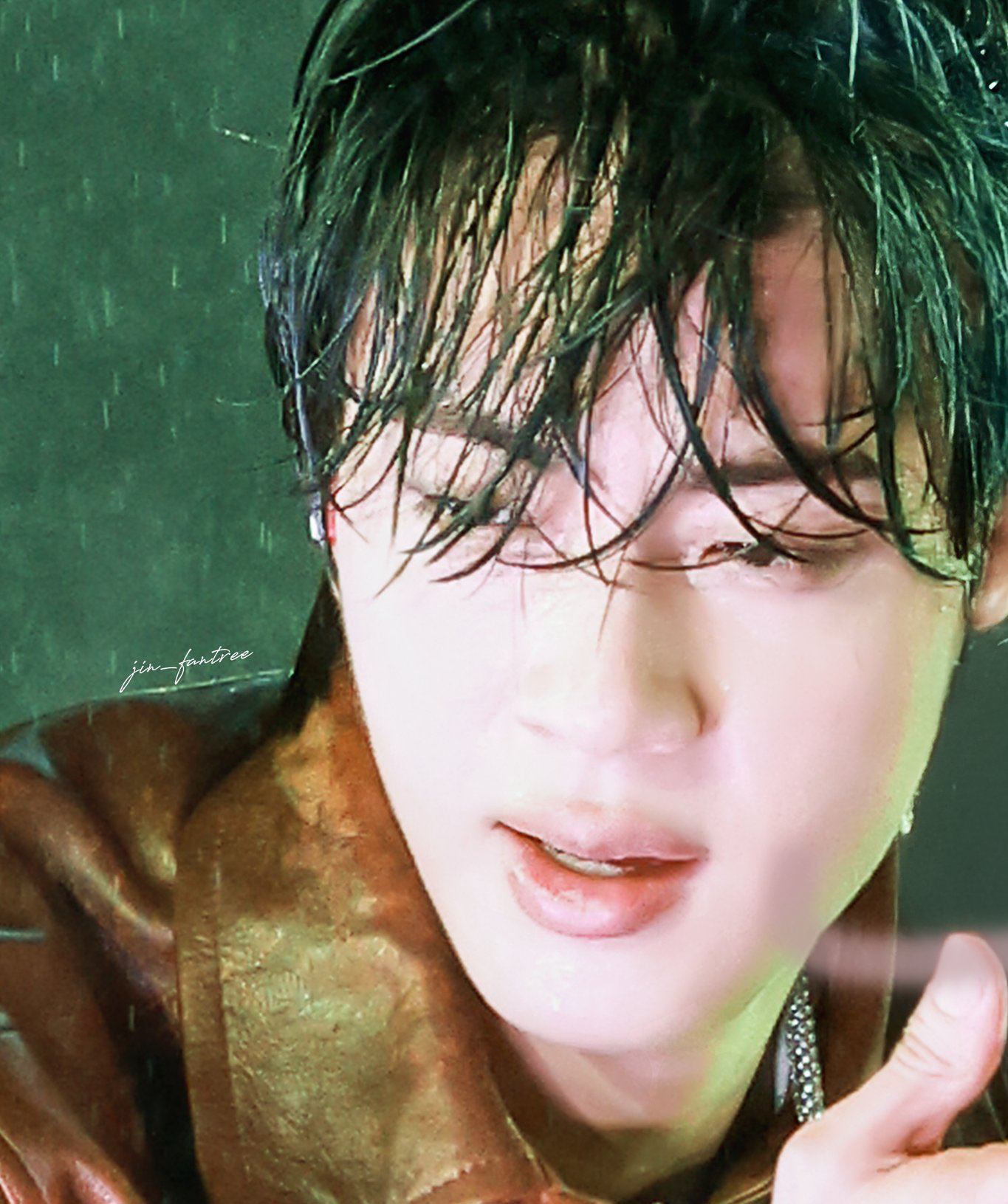 진 (방탄소년단) 최근 활동샷