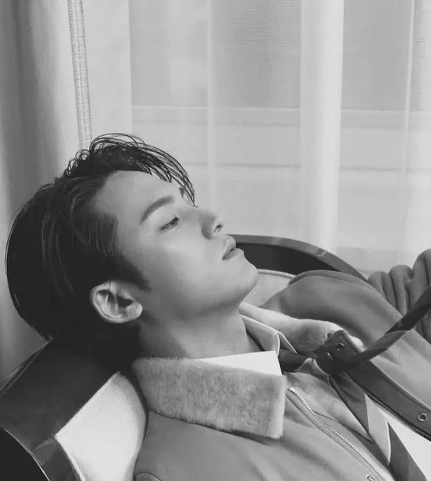 A moment captured by Mingyu (SEVENTEEN)'s fan