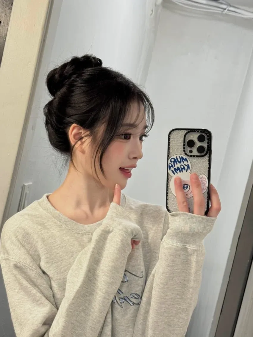 Recent activity shot of tripleS