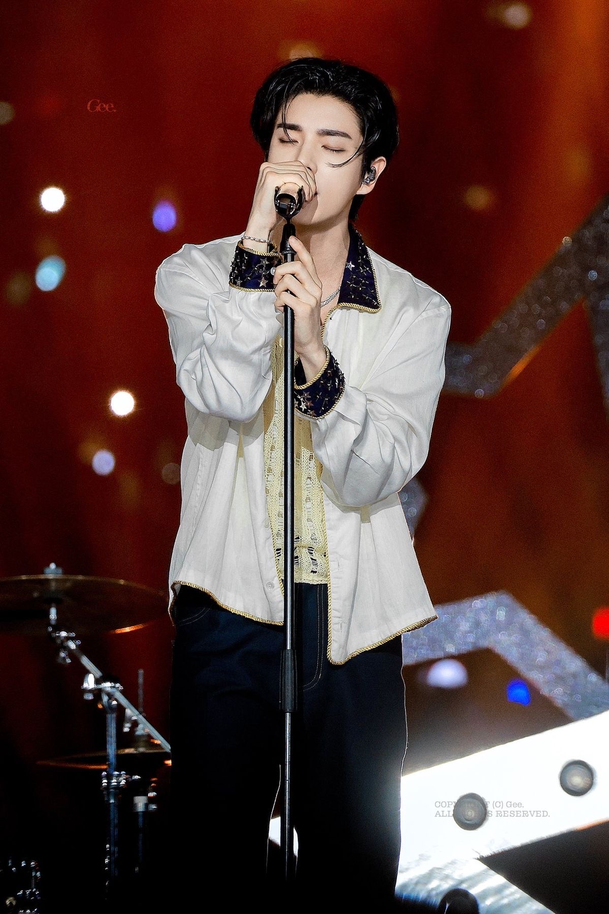 Today’s hot picks from the 제이크 (ENHYPEN) community