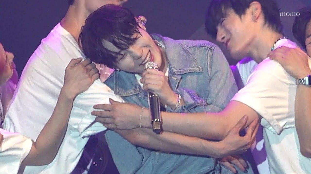 Behind-the-scenes cut of Ha Sungwoon