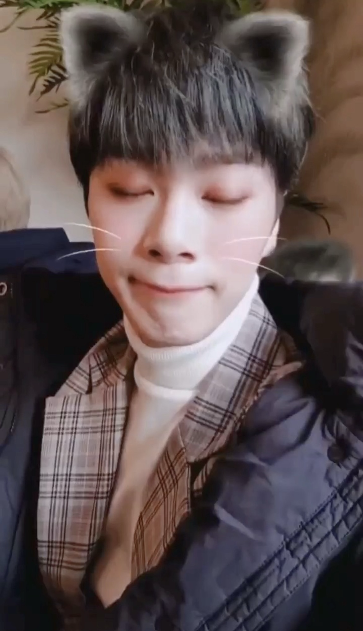 A moment captured by Moonbin (ASTRO)'s fan