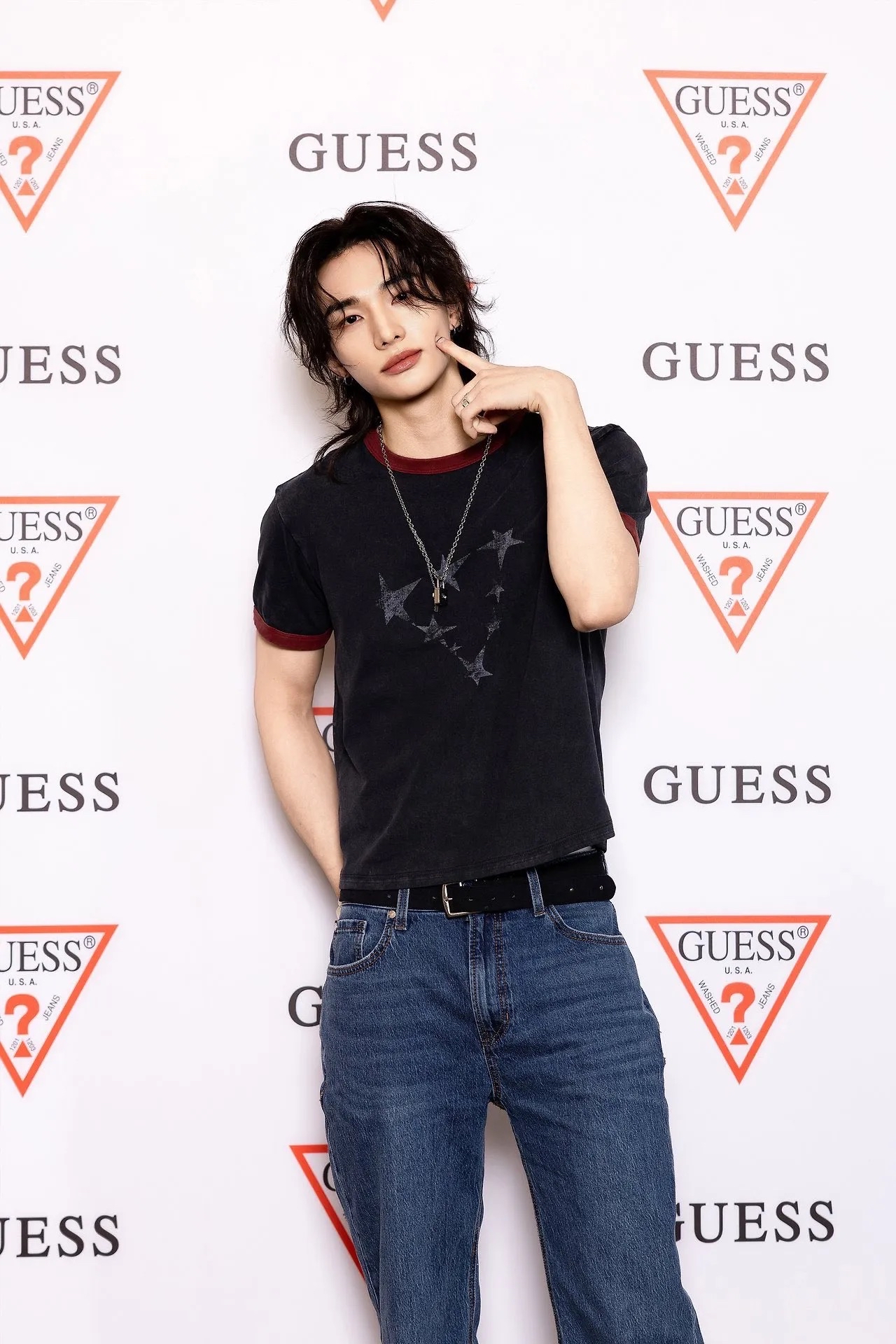 Latest photo of Hyunjin (Stray Kids)