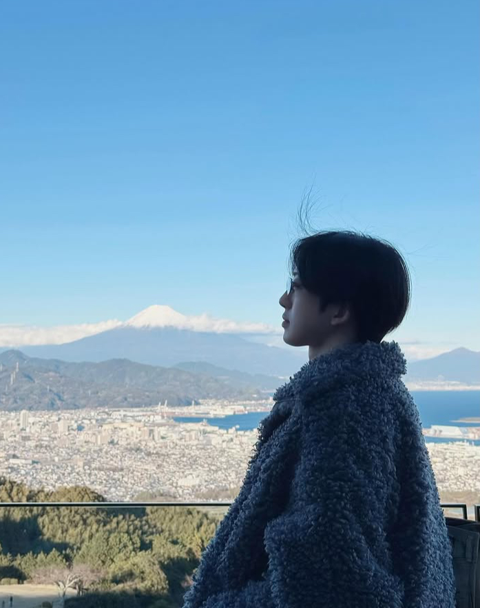 Momen yang diabadikan oleh penggemar Fuma (&TEAM)