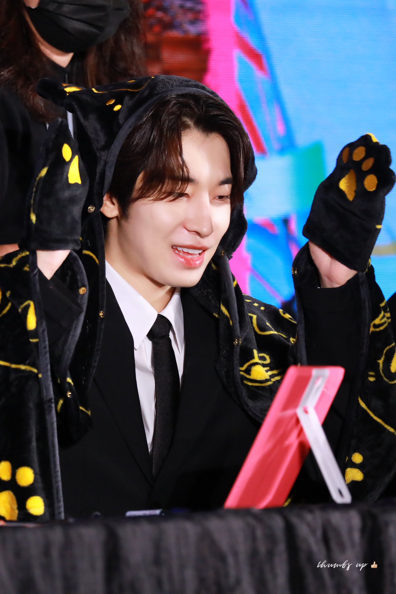 원우 (세븐틴) 최근 활동샷