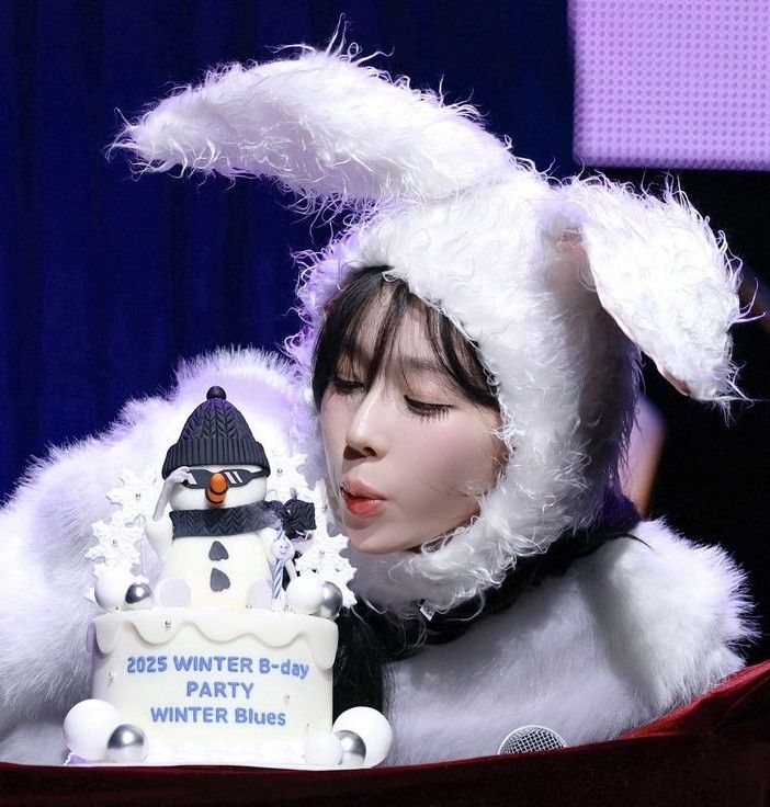 윈터 (에스파)의 최신 사진