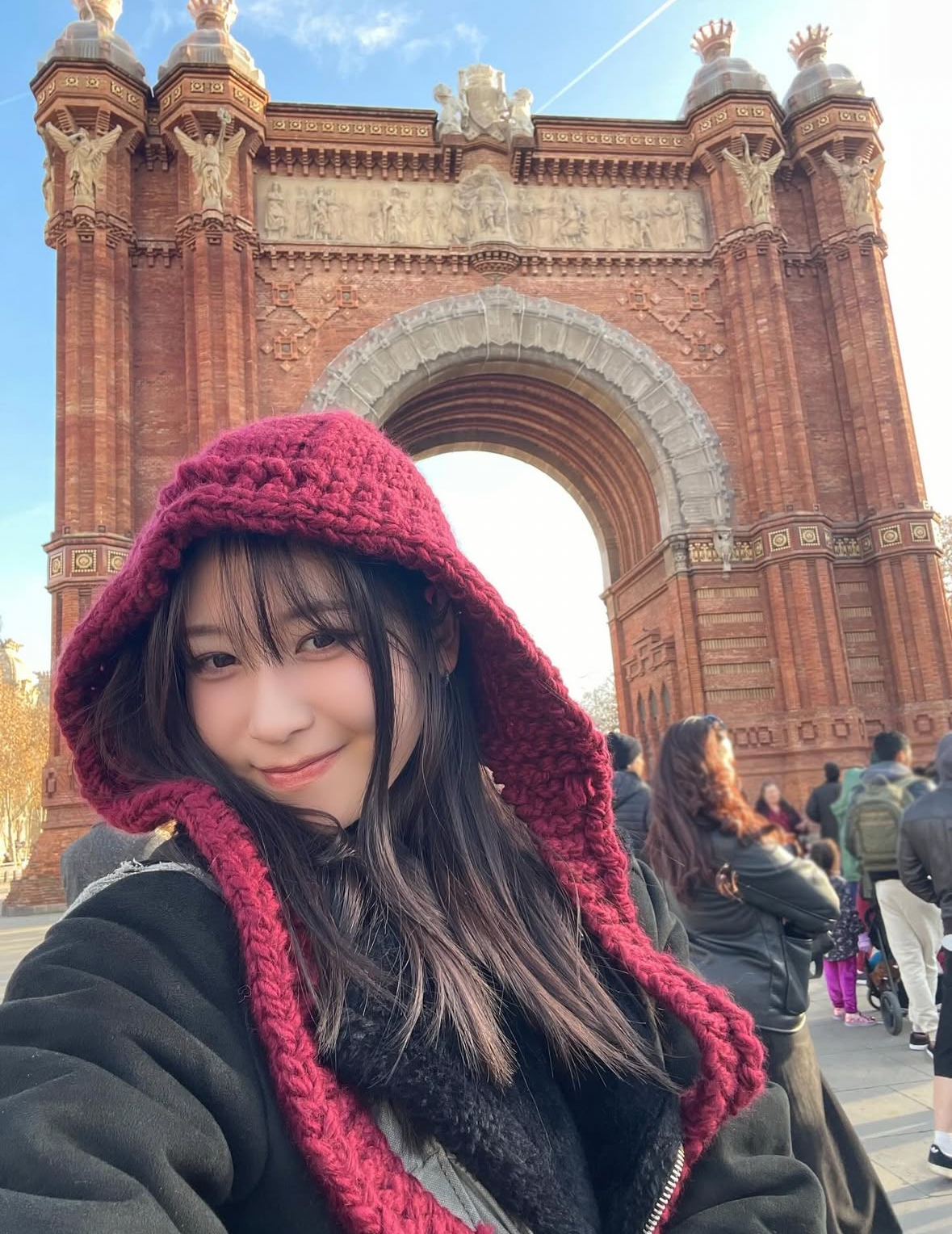 A moment captured by Kasahara Momona (ME:I)'s fan