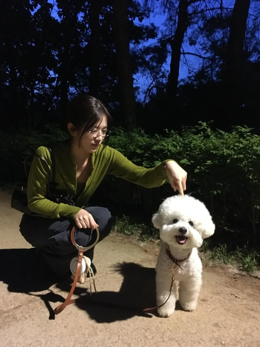 안유진 (IVE)의 비하인드 컷