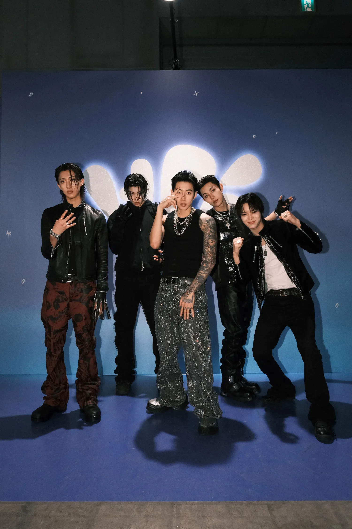 Behind-the-scenes cut of LNGSHOT