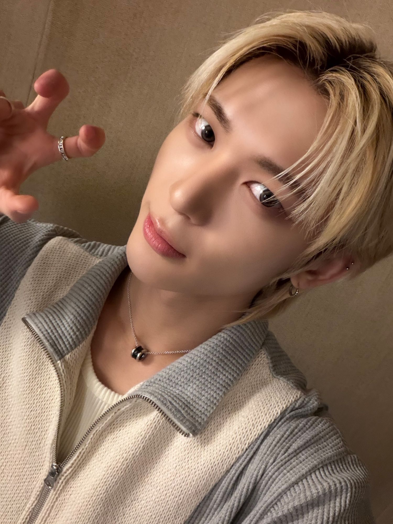 Latest photo of Siyun (NOWZ)