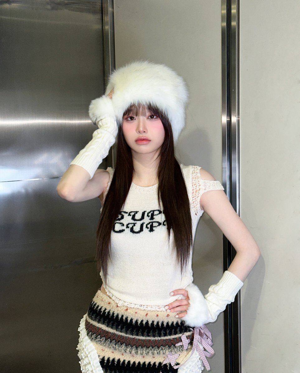 Recent activity shot of Chuu