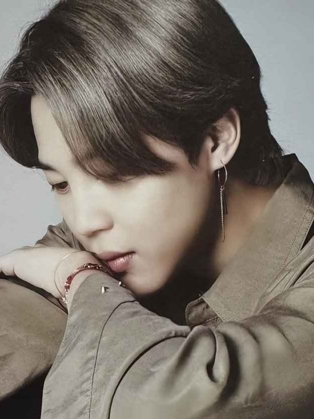 Must-see popular post of 지민 (방탄소년단), your favorite