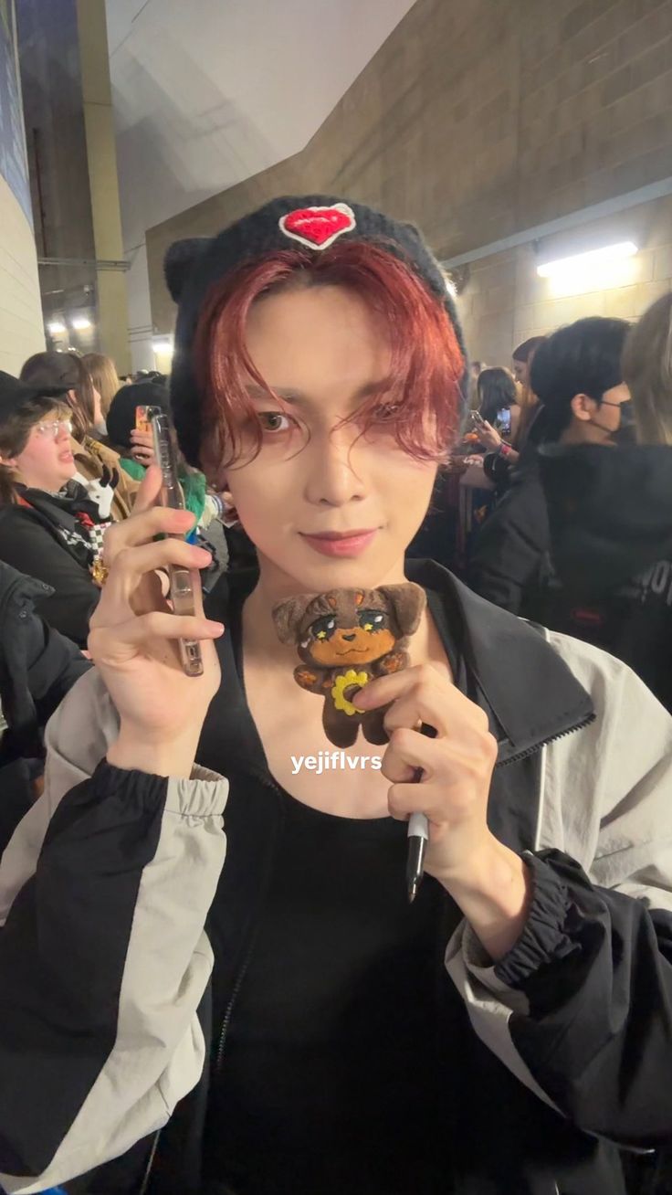 Momen yang diabadikan oleh penggemar ATEEZ