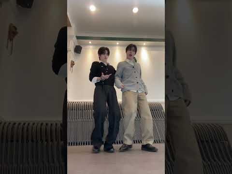 Behind-the-scenes cut of Sungyun (n.SSign)
