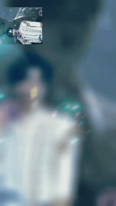 A moment captured by Rocky's fan