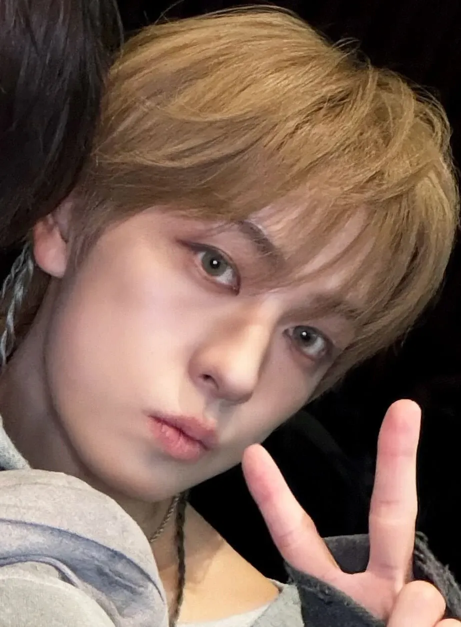 A moment captured by Taki (&TEAM)'s fan