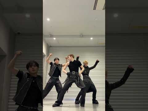 A moment captured by Arno (ALPHA DRIVE ONE)'s fan