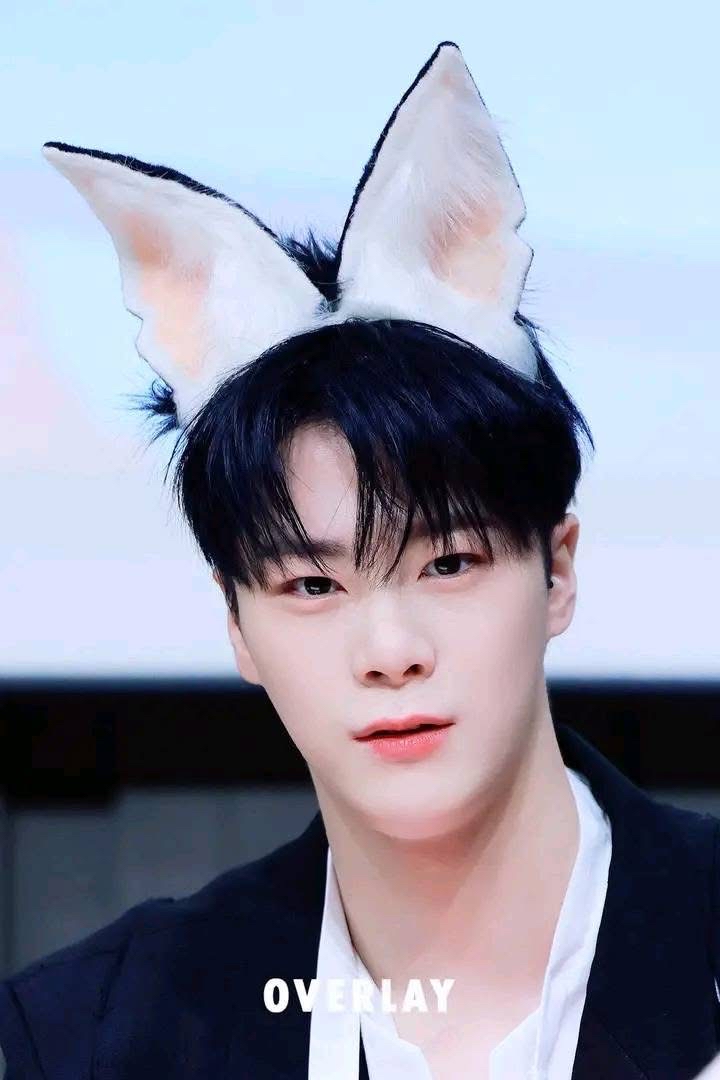 Recent activity shot of Moonbin (ASTRO)