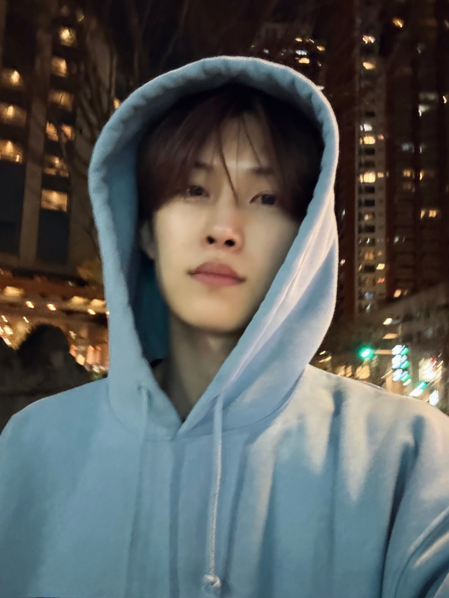 Foto terbaru Kim Geonwoo (ALPHA DRIVE ONE)