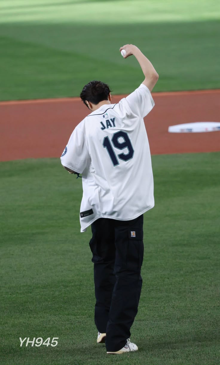 粉丝为Jay (ENHYPEN)分享的感性壁纸