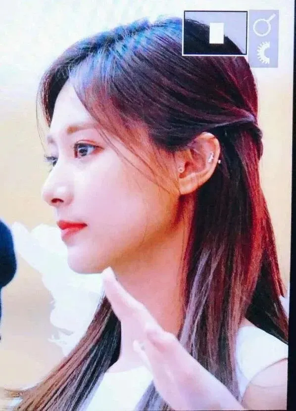 쯔위 (TWICE)의 최신 사진