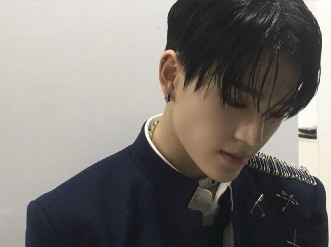 Latest photo of Kim Junmin (WHIB)