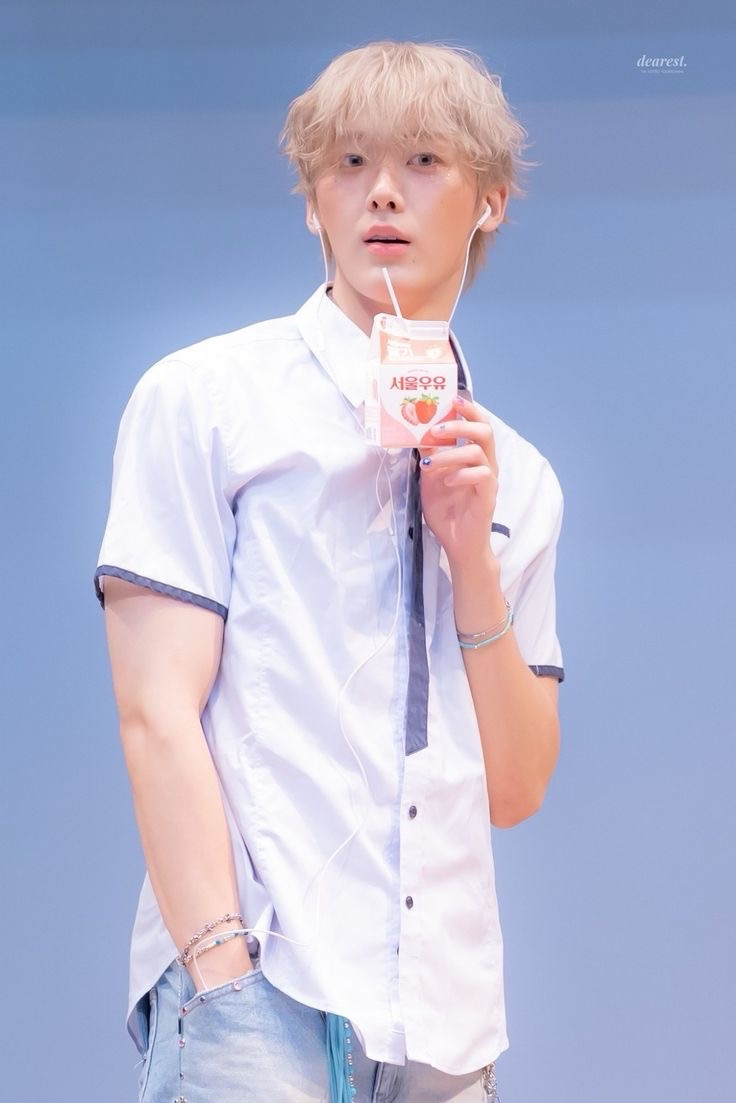 A moment captured by Sanha (ASTRO)'s fan