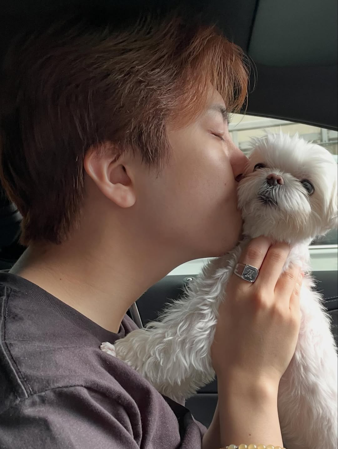 Latest photo of Youngjae (GOT7)