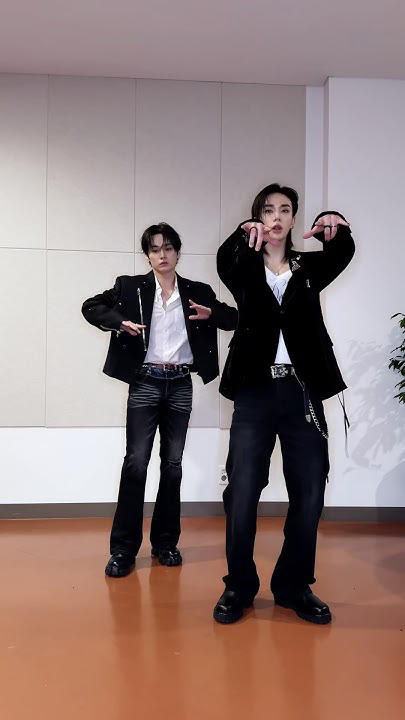 Fan-made special wallpaper for Hyunjin (Stray Kids)