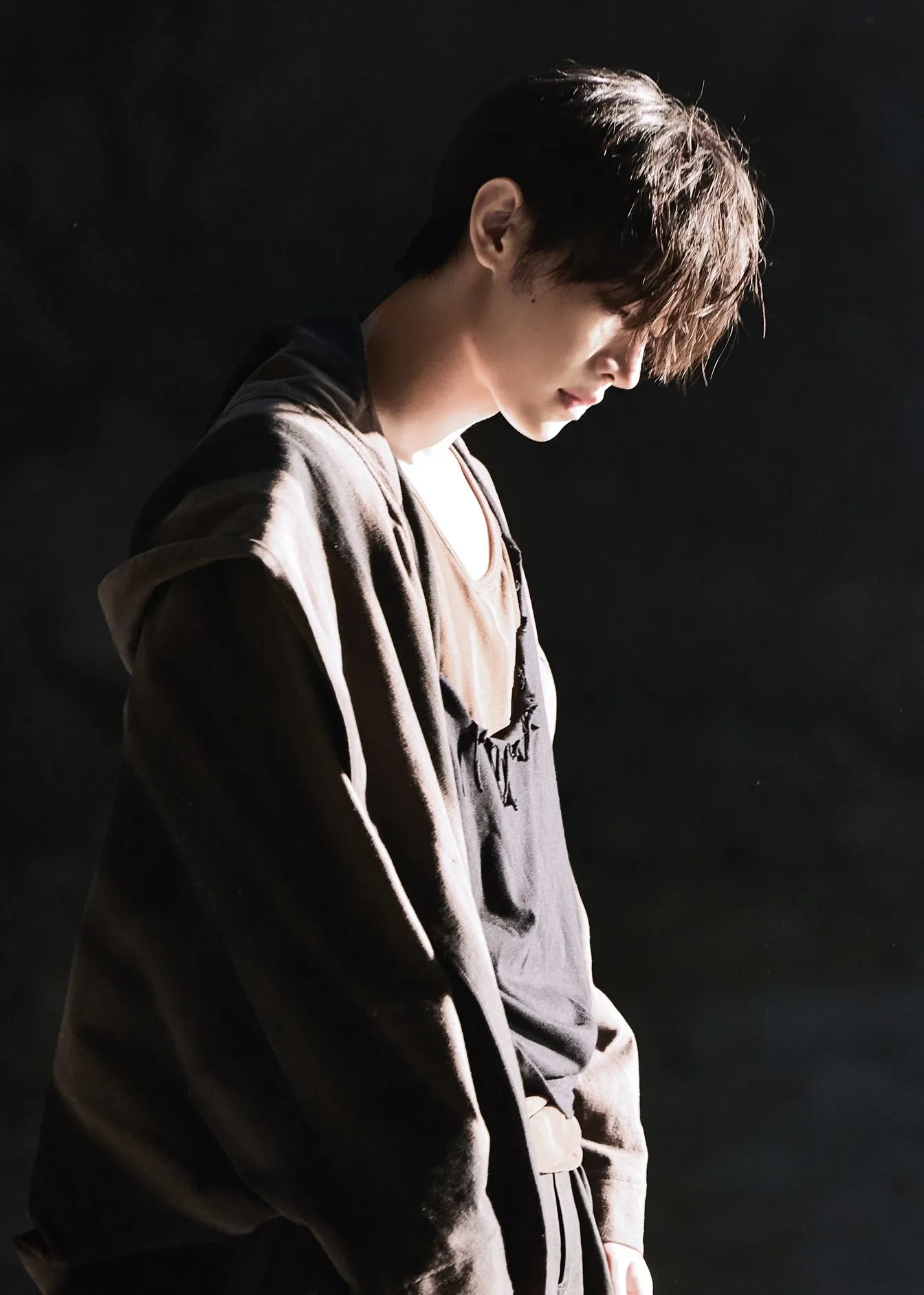 Behind-the-scenes cut of Sunghoon (ENHYPEN)