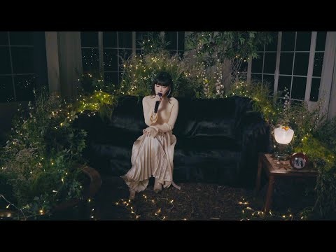 Momen yang diabadikan oleh penggemar Taeyeon (Girls' Generation)