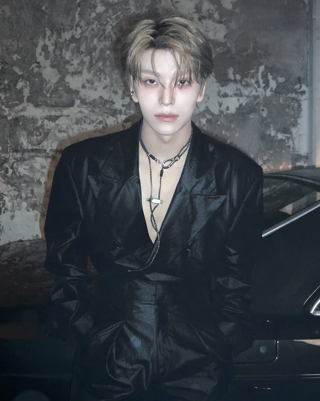 Behind-the-scenes cut of He Xinlong (ALPHA DRIVE ONE)