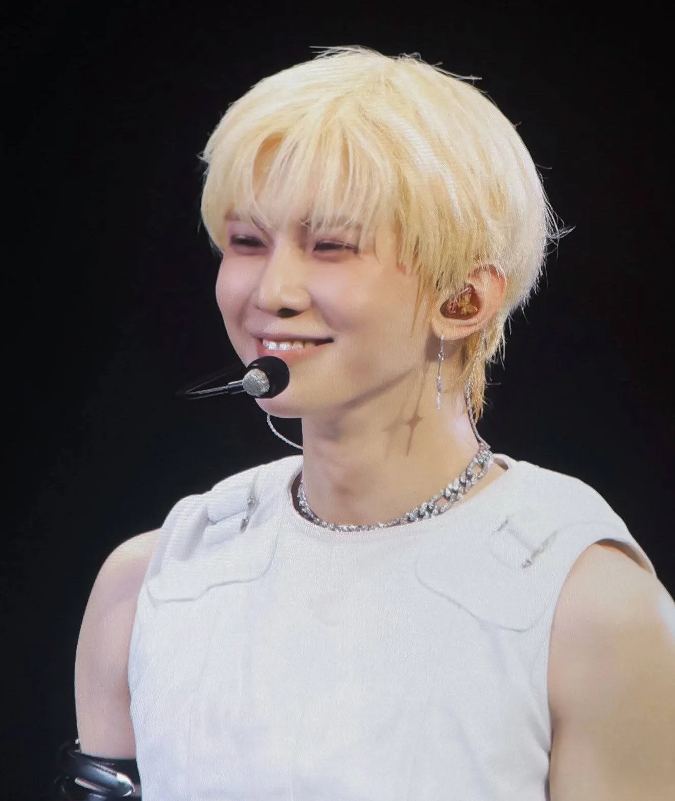 呂尚 (ATEEZ)的最新照片