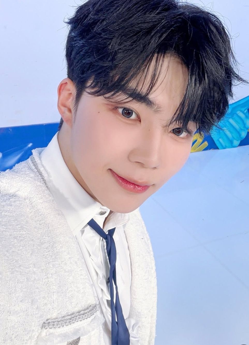 Behind-the-scenes cut of Park Gunwook (ZEROBASEONE)