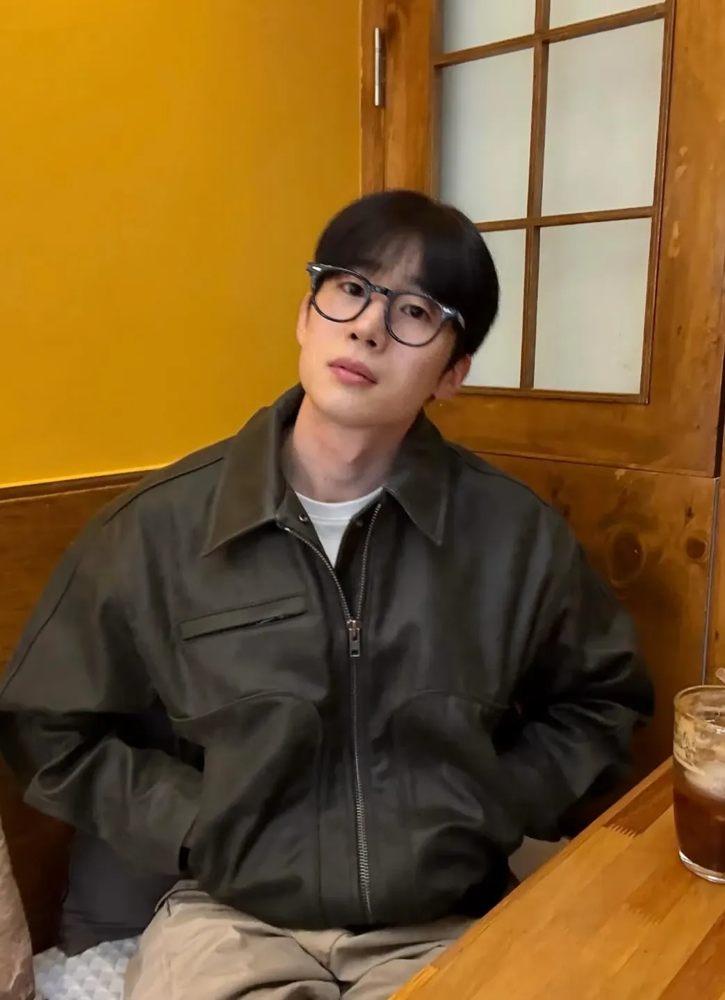 Recent activity shot of Han Seungwoo