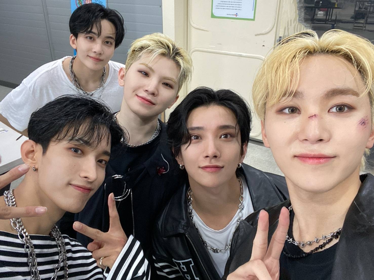 Recent activity shot of Woozi (SEVENTEEN)