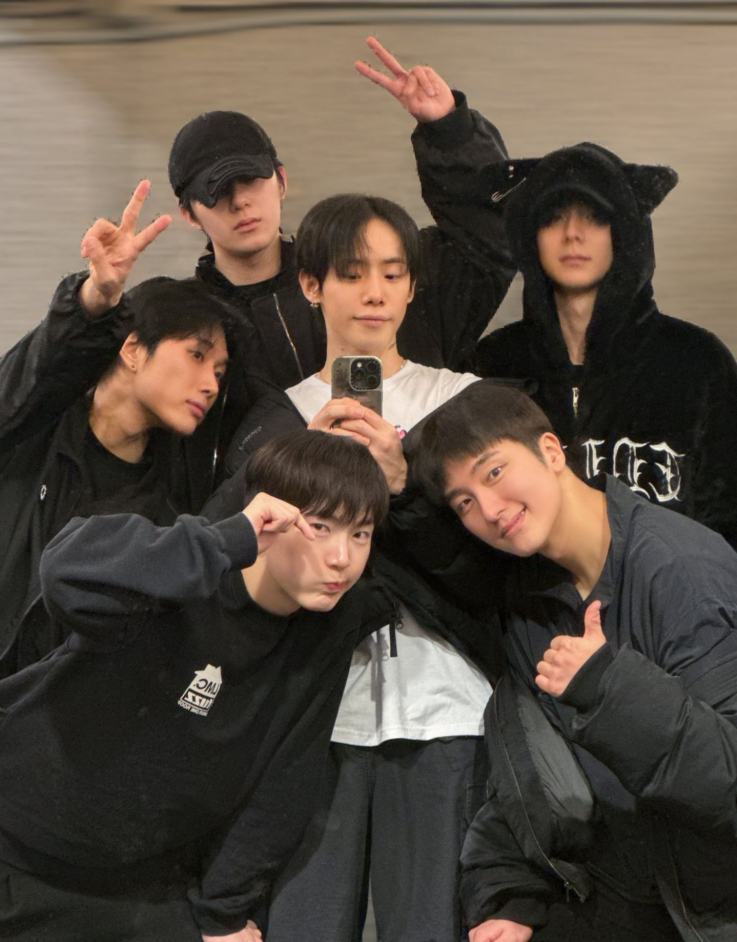 Behind-the-scenes cut of OMEGA X