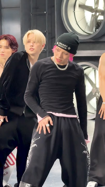 Fan-made special wallpaper for Kawashiri Ren (JO1)