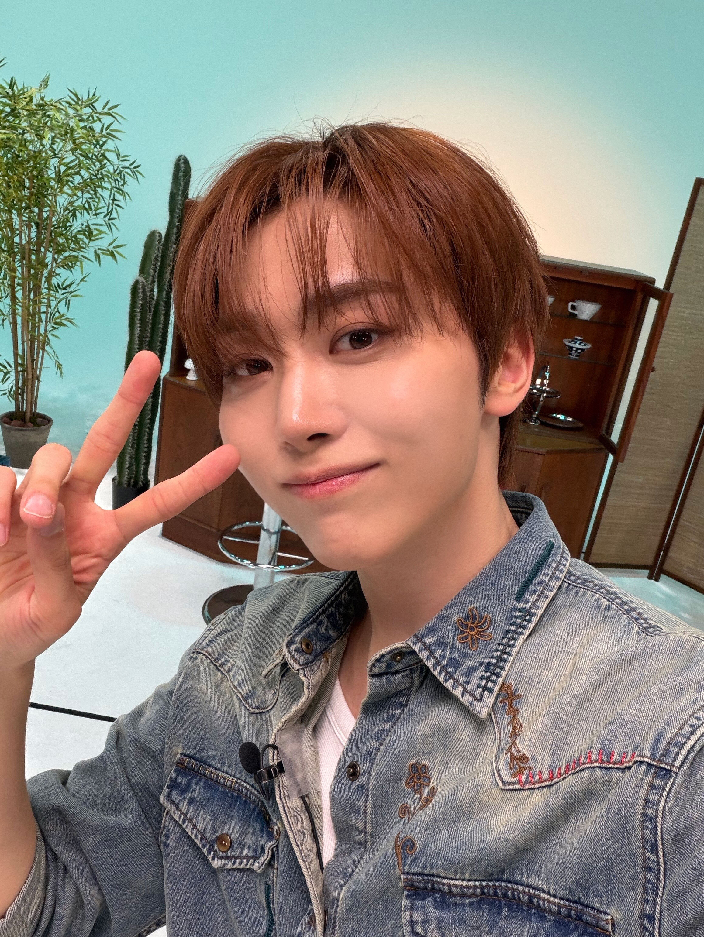 A moment captured by Seungkwan (SEVENTEEN)'s fan