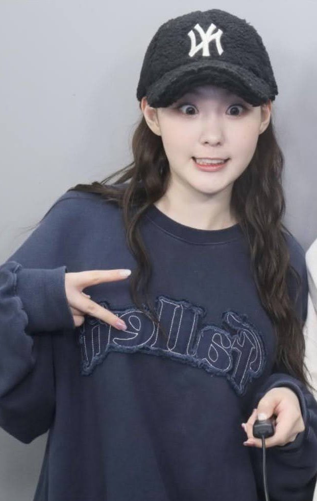 Behind-the-scenes cut of Kim Chaehyun (Kep1er)